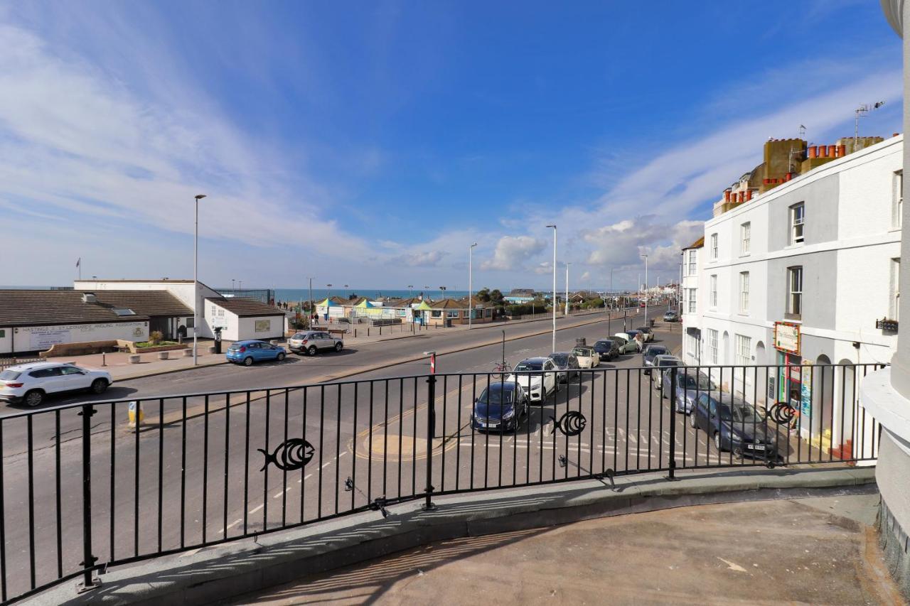 Master Accommodation Suite 2 Sea View With Balcony Hastings Exterior foto