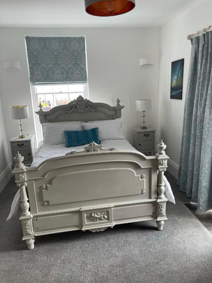 Master Accommodation Suite 2 Sea View With Balcony Hastings Exterior foto